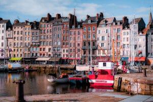 Honfleur: Berço do Impressionismo