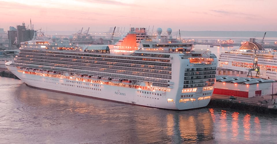 Parada de Cruzeiro no porto de Le Havre Os Encantos da Normandia